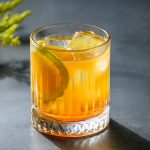 Drink à base de Vermute Rosso e laranja.

Leve de sabor diferenciado pela laranja e as ervas do Vermute, Refrescante de aromas herbais.

Harmoniza com todas as sequências de fondue.